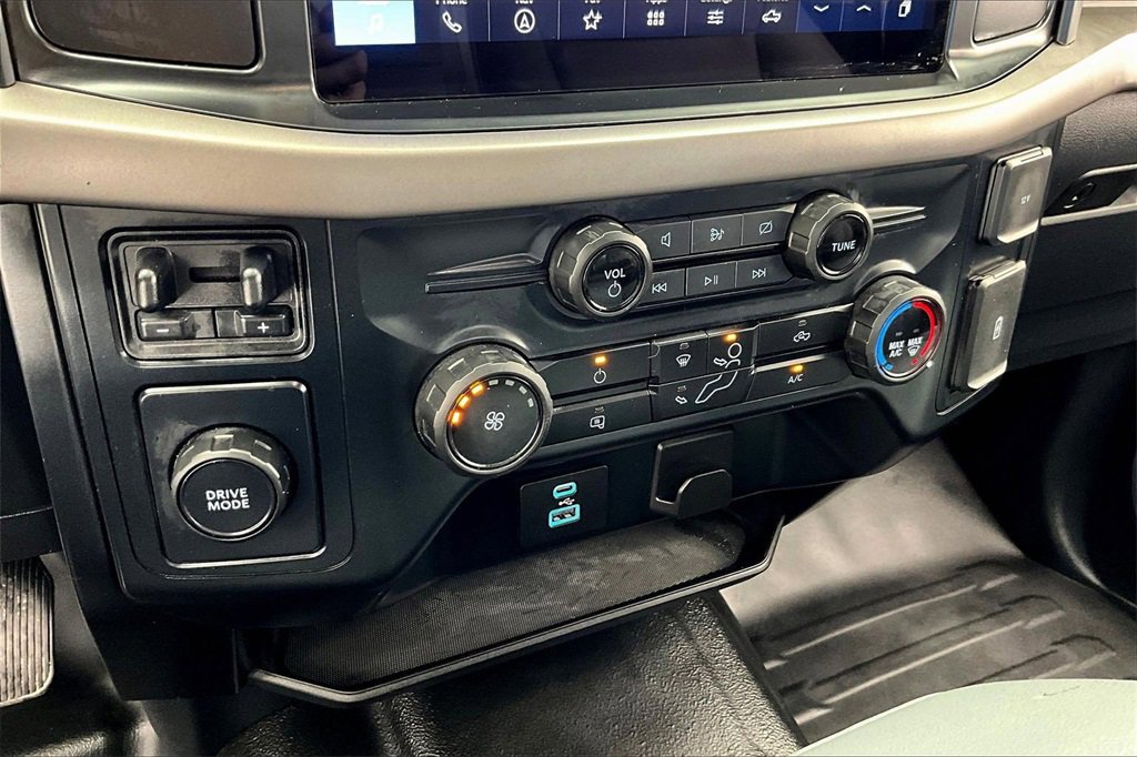 Used 2024 Ford F150 XL image 32