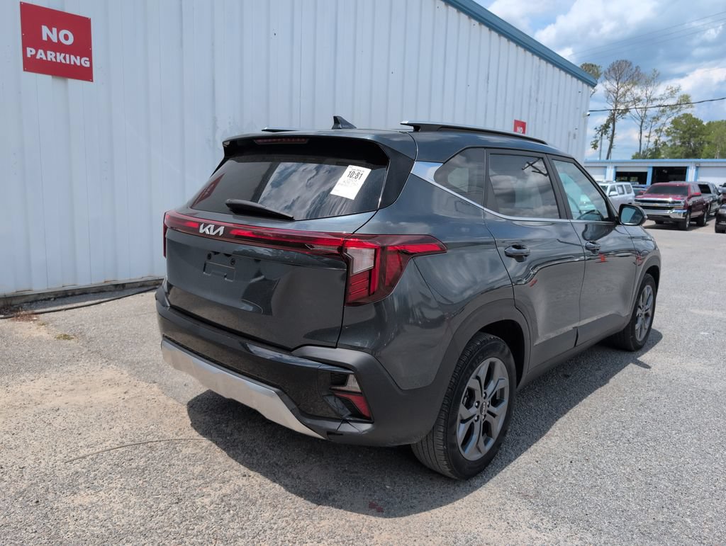 Used 2024 Kia Seltos S FWD image 8