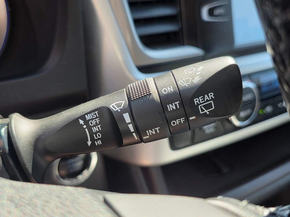 Used 2018 Toyota Highlander XLE FWD image 43