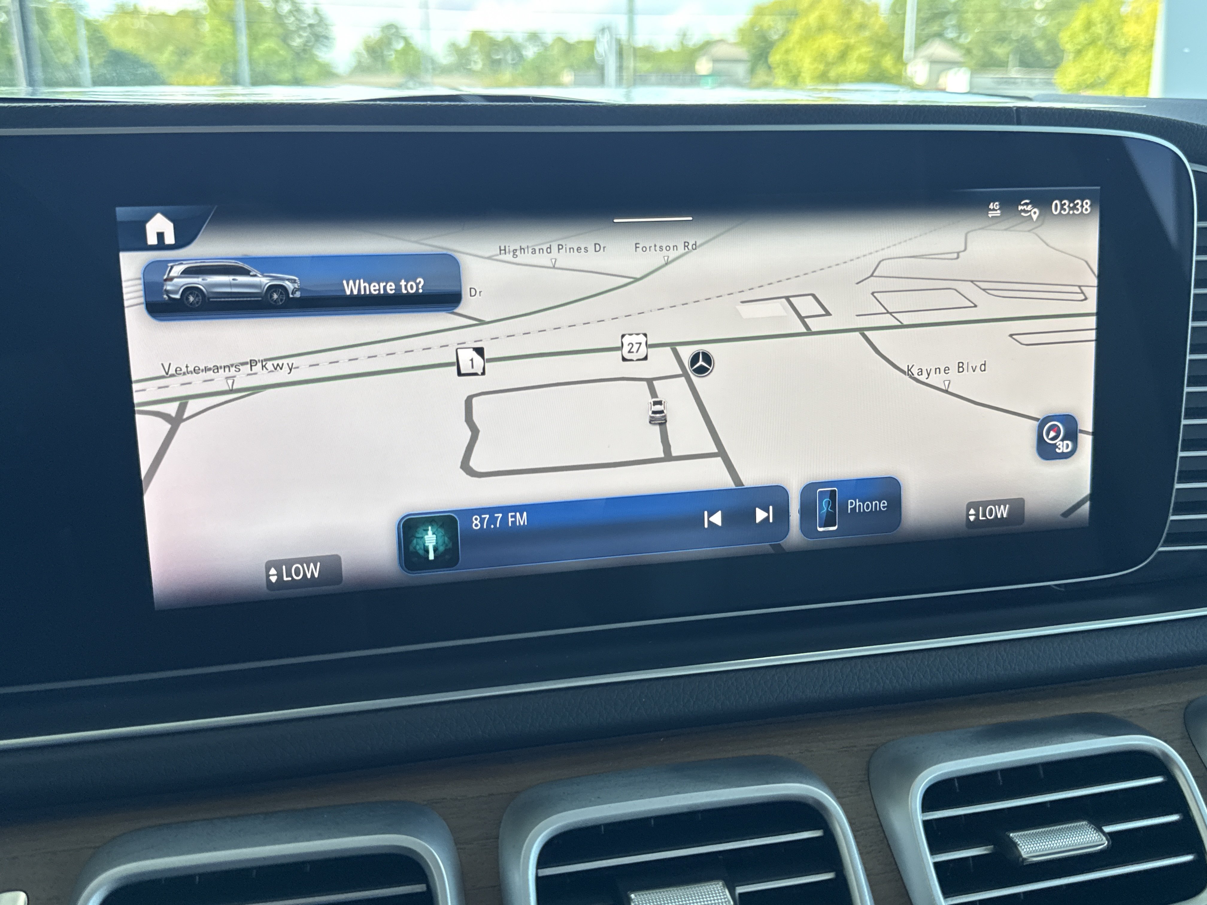 Certified 2025 Mercedes-Benz GLS 450 4MATIC image 46