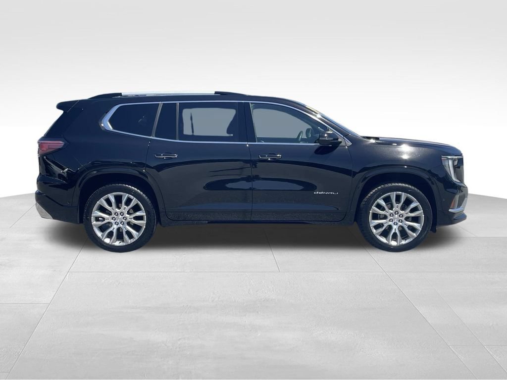 Used 2024 GMC Acadia Denali w/ Super Cruise Package FWD image 2