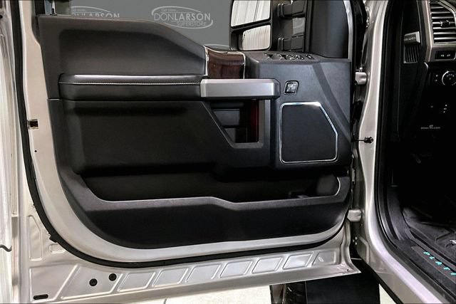 Used 2017 Ford F250 Platinum w/ FX4 Off-Road Package AWD/4WD image 12