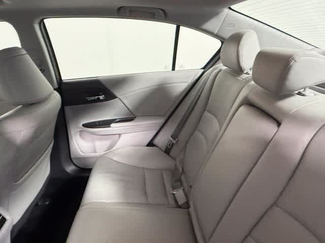 Used 2015 Honda Accord EX-L image 42