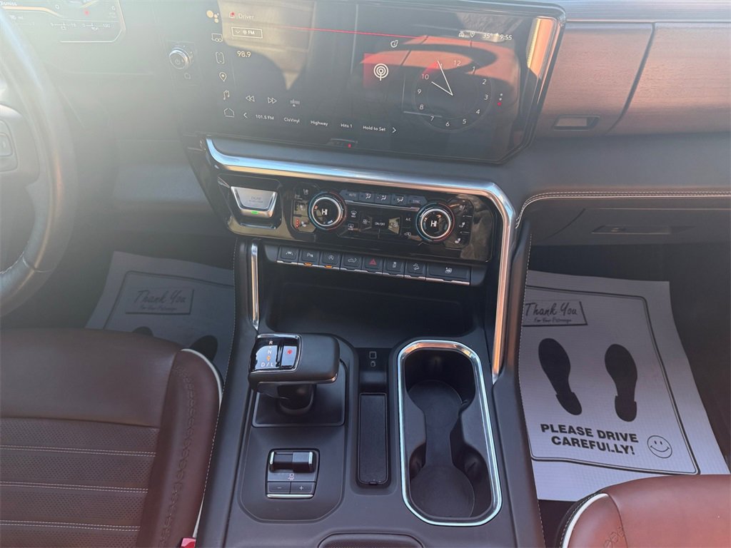 Used 2023 GMC Sierra 1500 Denali Ultimate image 11