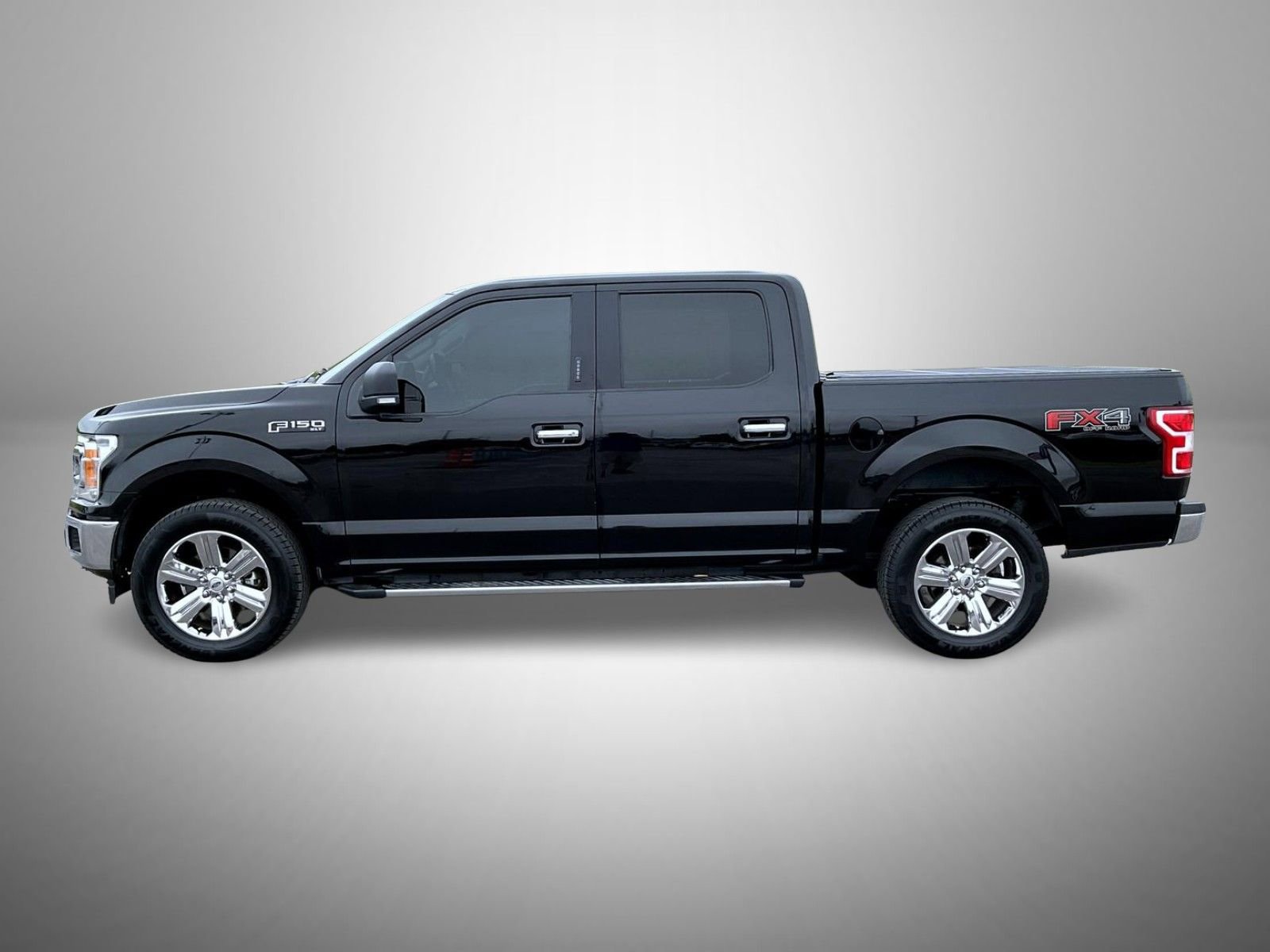 Used 2018 Ford F150 XLT w/ Equipment Group 302A Luxury image 8