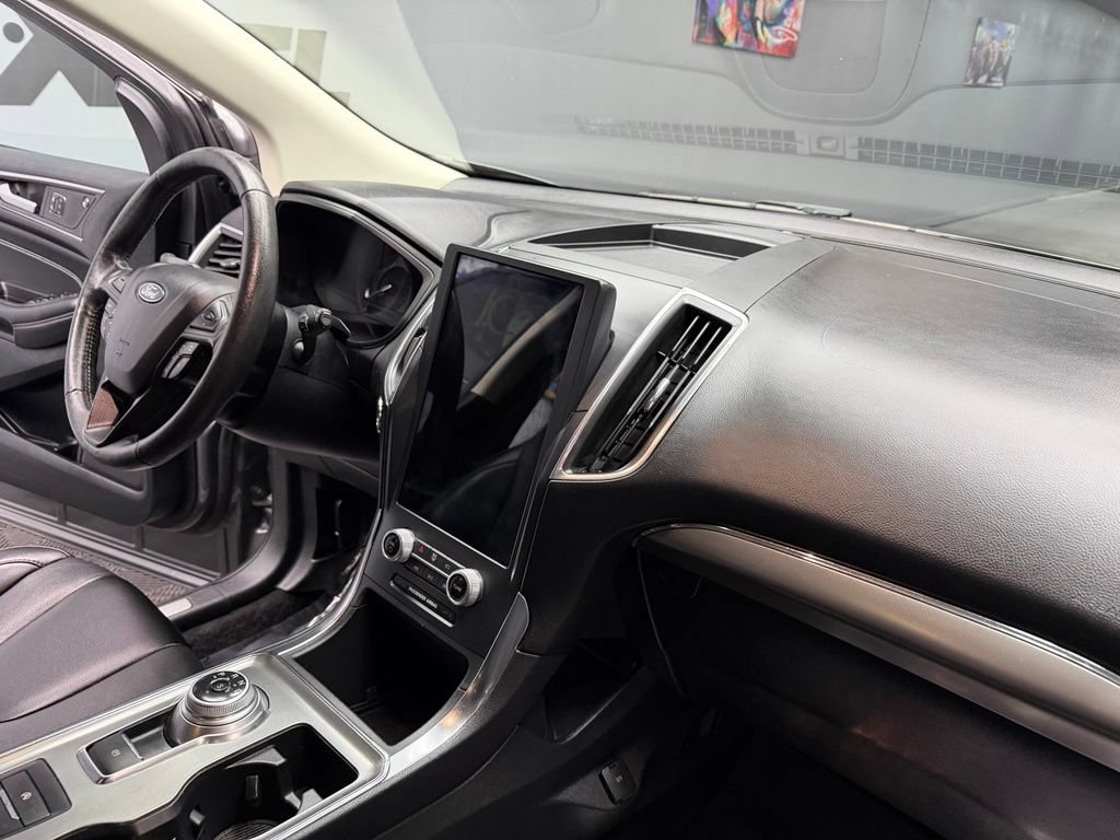 Used 2022 Ford Edge Titanium w/ Equipment Group 301A AWD/4WD image 49