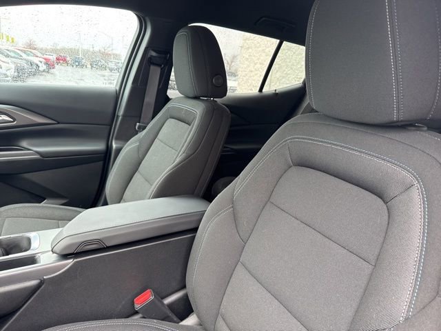 Used 2026 Chevrolet Equinox EV LT w/ Comfort Package image 10