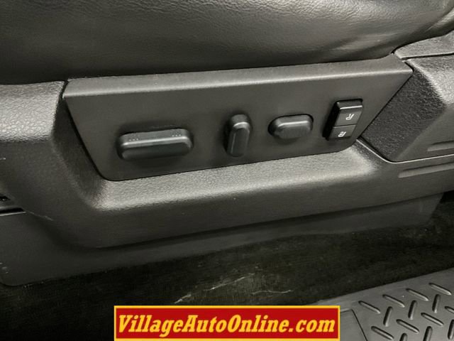 Used 2013 Ford F150 Lariat w/ Luxury Equipment Group image 19