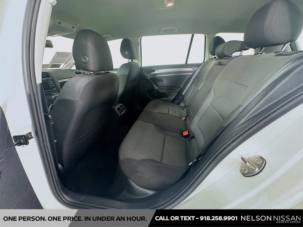 Used 2019 Volkswagen Golf S FWD image 22