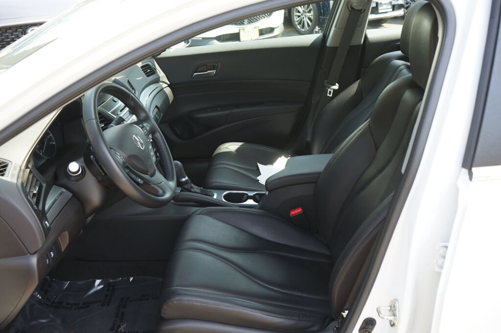 Used 2019 Acura ILX FWD image 14