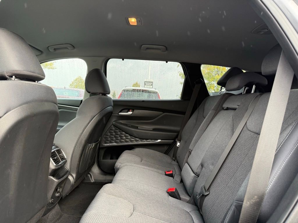 Used 2019 Hyundai Santa Fe SEL image 15