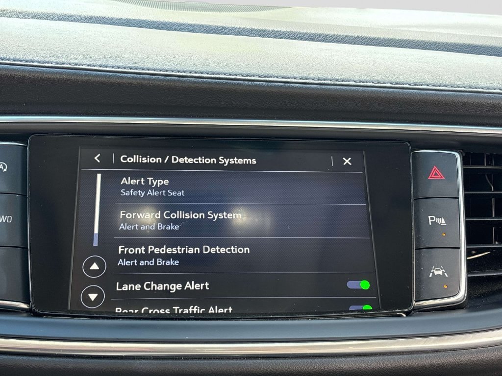 Used 2023 Buick Enclave Premium w/ Experience Buick Package AWD/4WD image 31
