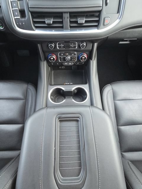 Used 2024 Chevrolet Tahoe Z71 w/ Luxury Package AWD/4WD image 46