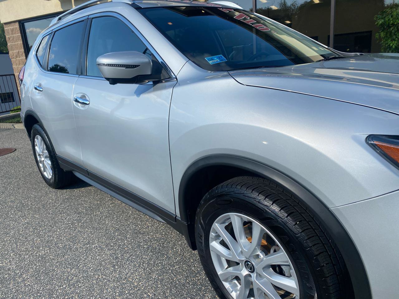 Used 2018 Nissan Rogue SV w/ Sun & Sound Touring Package AWD/4WD image 36