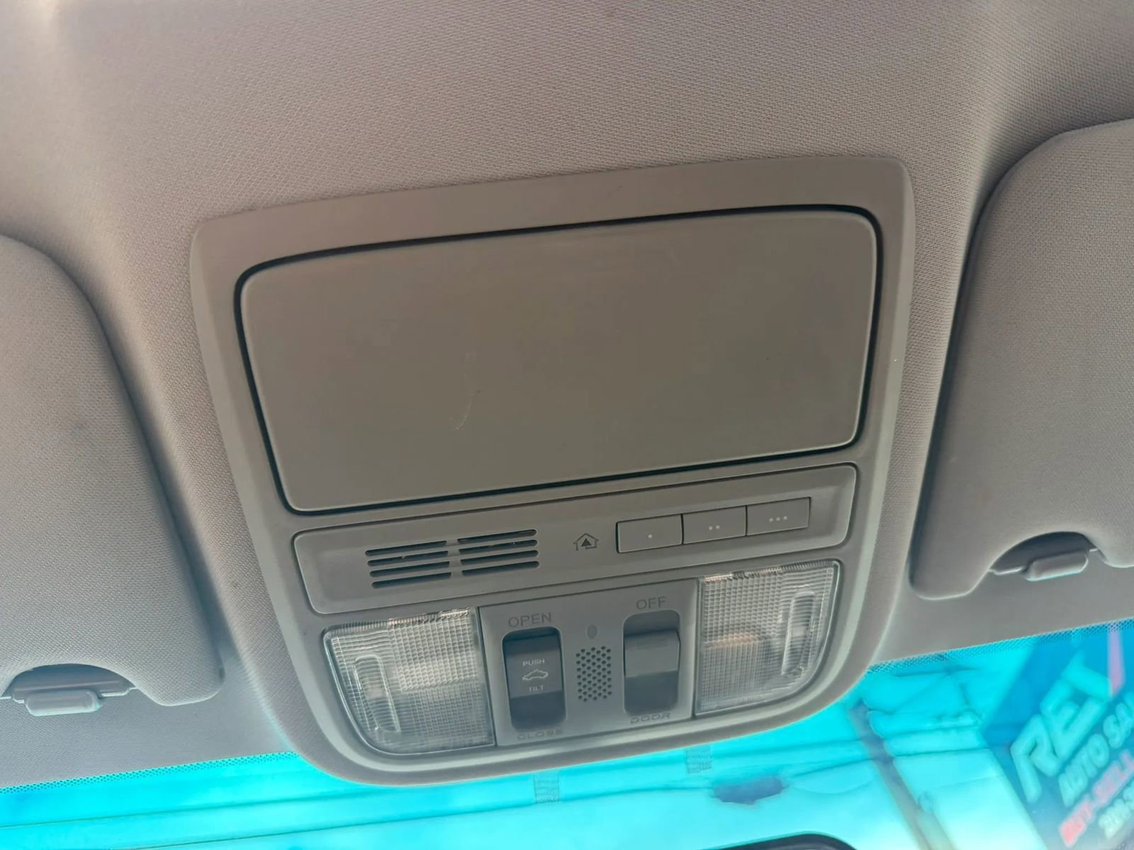 Used 2011 Honda Accord EX-L image 31