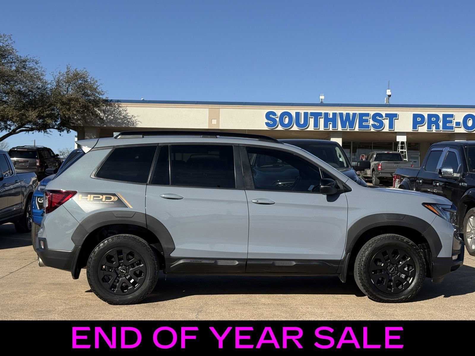 Used 2022 Honda Passport TrailSport image 3