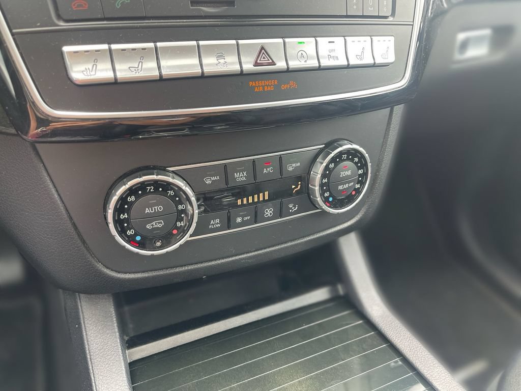 Used 2018 Mercedes-Benz GLS 550 4MATIC image 27