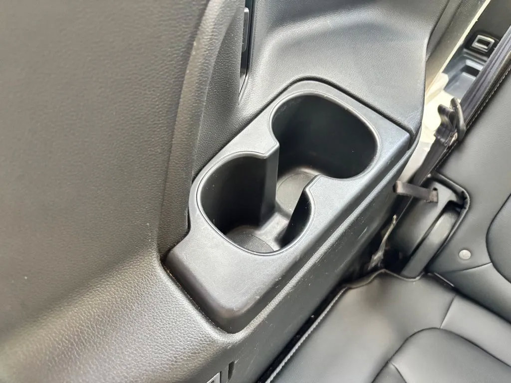 Used 2025 Honda Pilot EX-L image 32