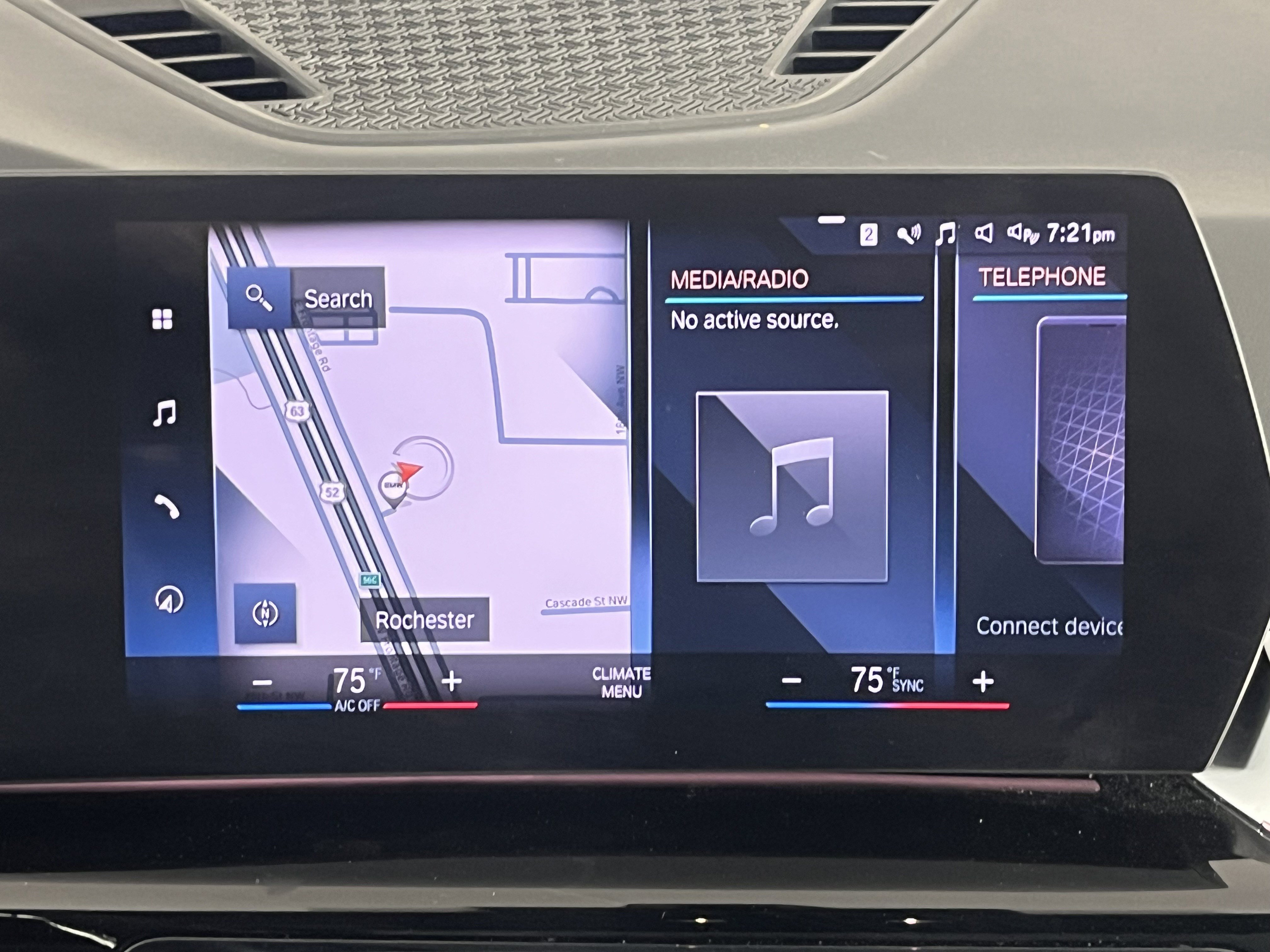 Certified 2023 BMW X1 xDrive28i w/ Convenience Package image 15