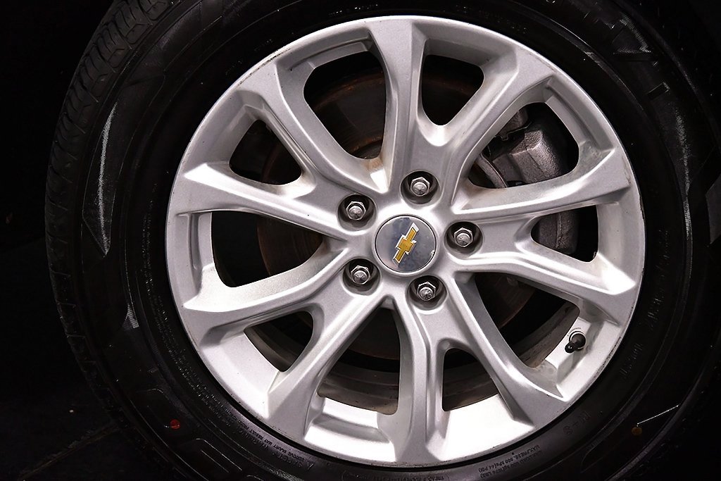 Used 2019 Chevrolet Equinox LT image 9