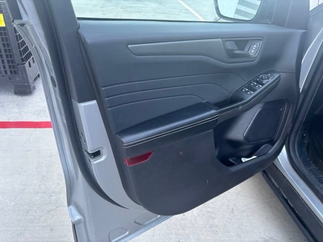 Used 2024 Ford Escape Active w/ Tech Pack #1 FWD image 9