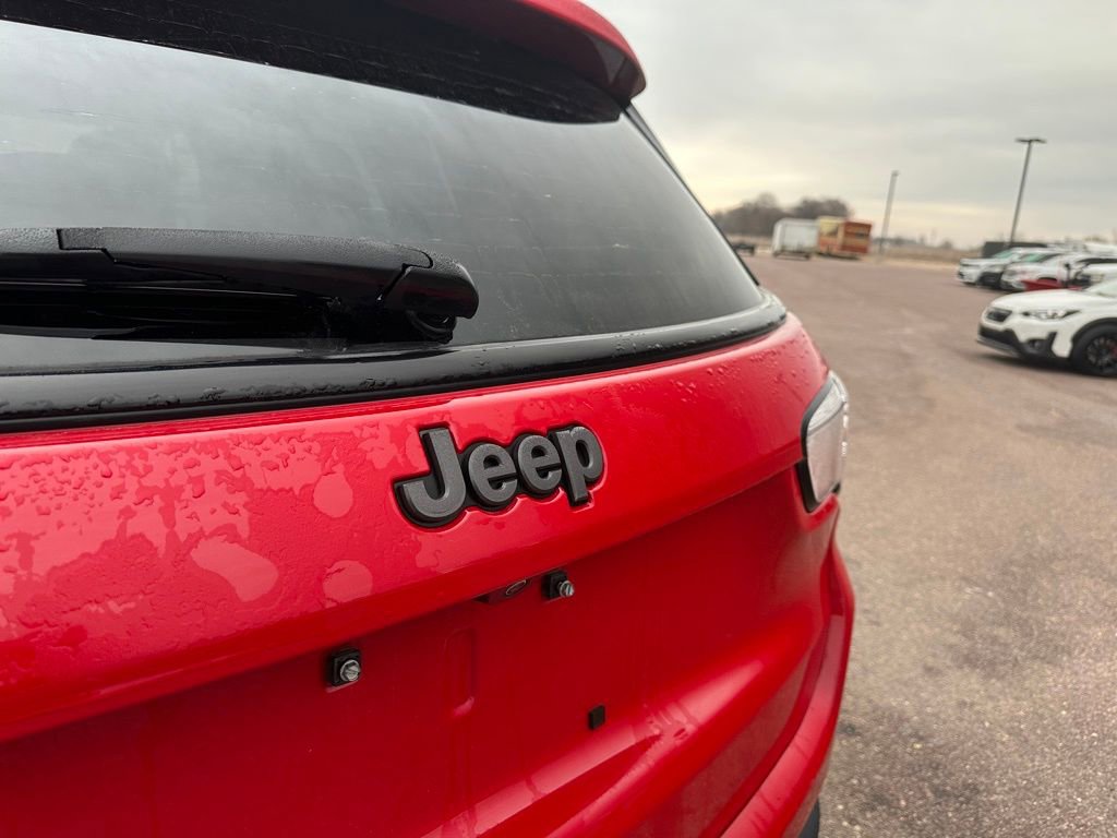 Used 2021 Jeep Compass 80th Special Edition image 43