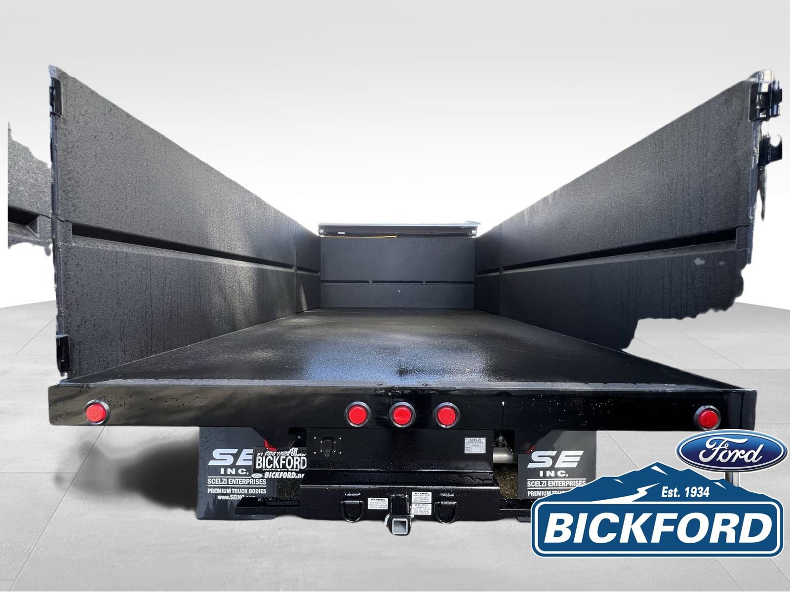 New 2026 Ford F450 XL w/ XL Chrome Package RWD image 7