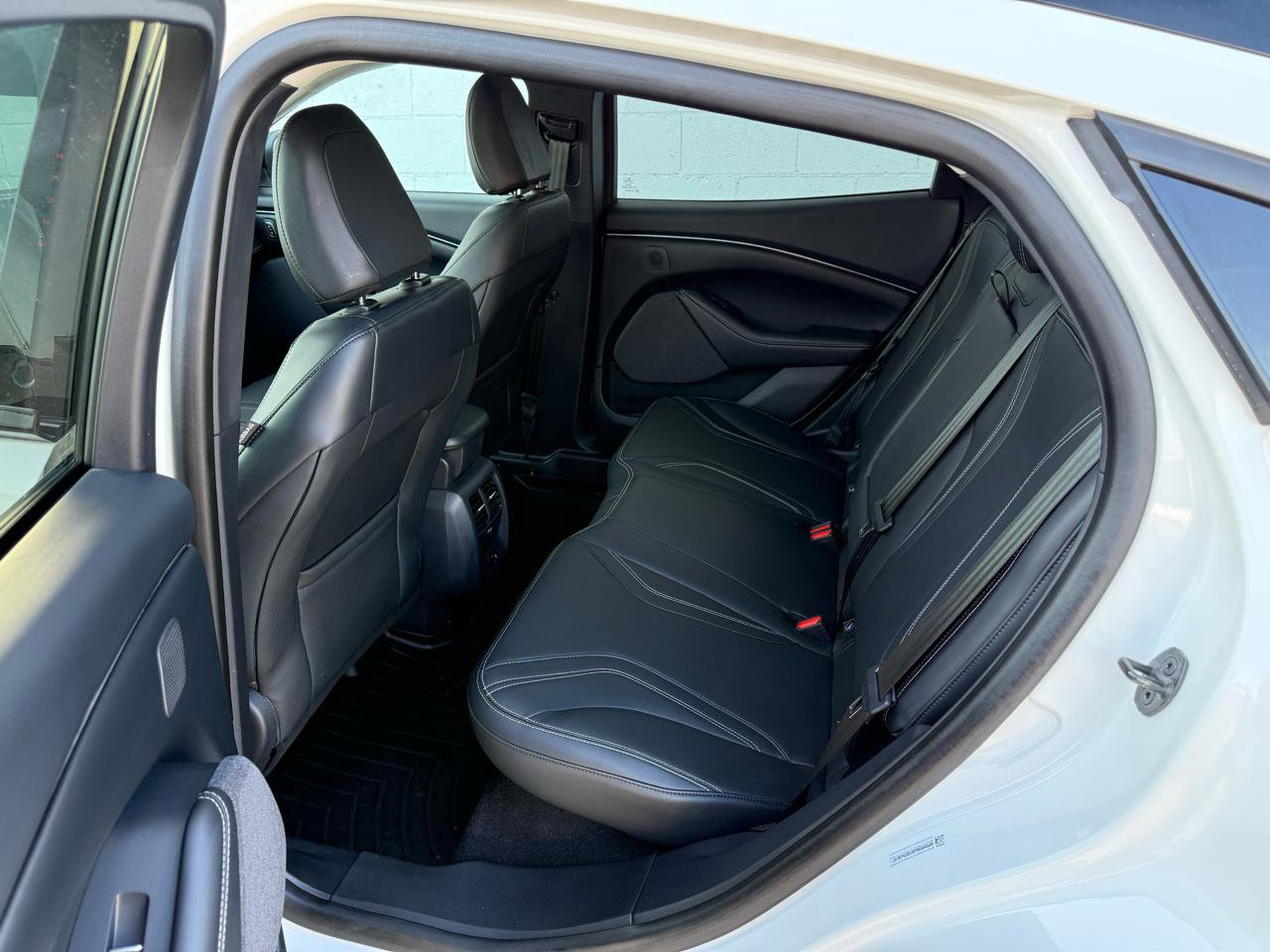 Used 2023 Ford Mustang Mach-E Premium image 27