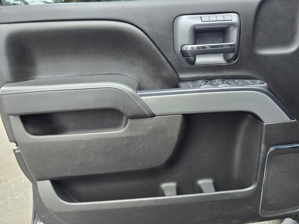 Used 2016 Chevrolet Silverado 1500 LTZ Z71 image 24