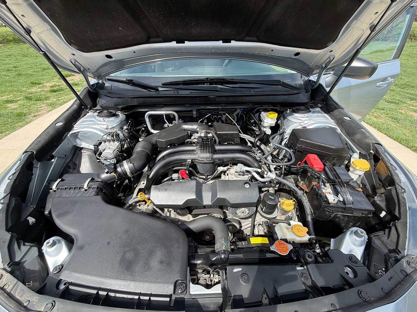 Used 2019 Subaru Outback 2.5i AWD/4WD image 11