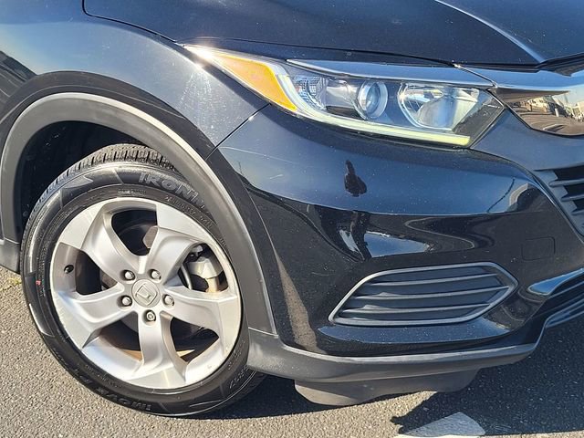 Used 2019 Honda HR-V LX image 9