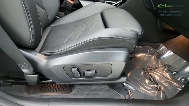 Used 2025 BMW X1 xDrive28i AWD/4WD image 31