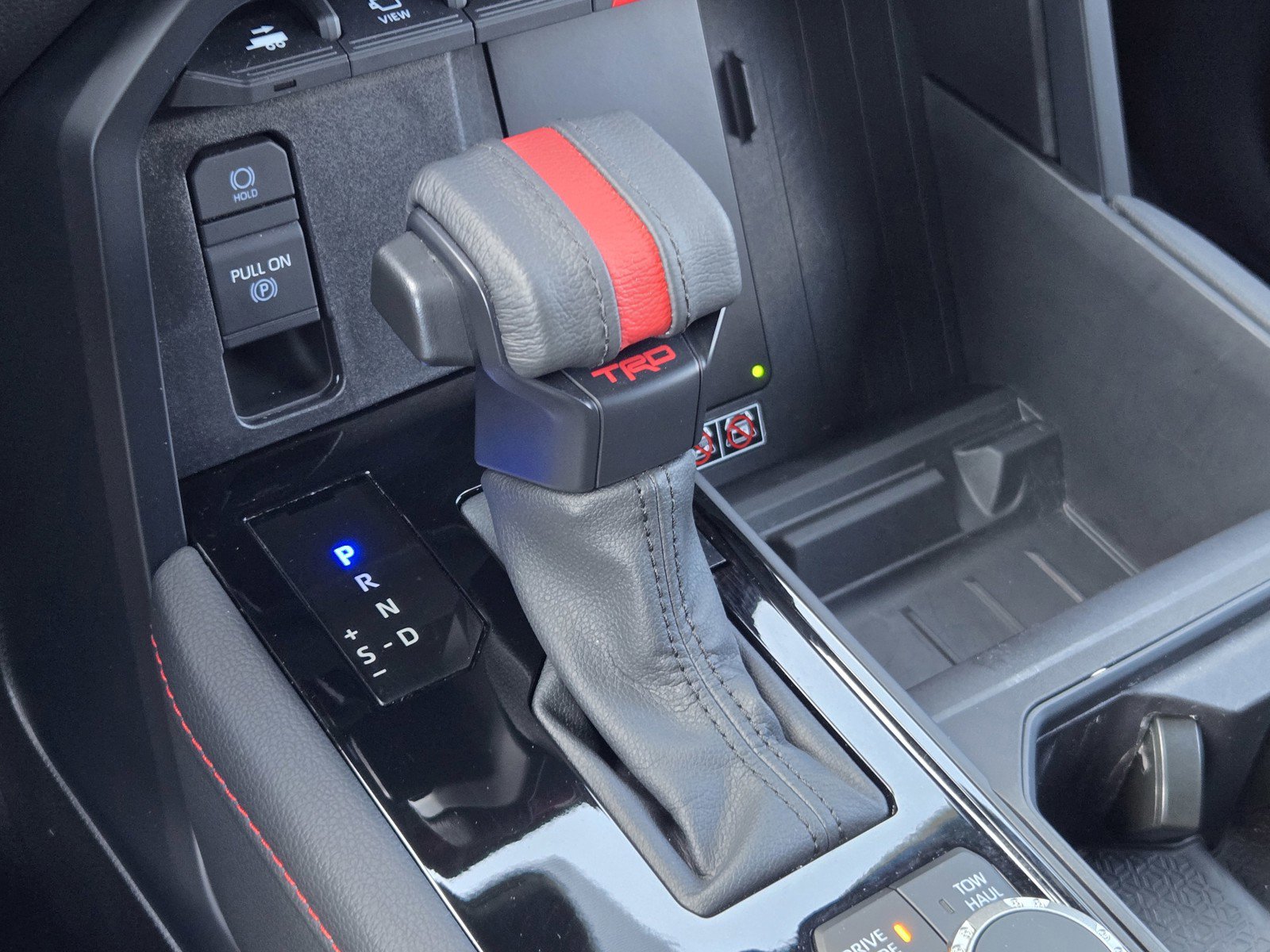 Used 2026 Toyota Sequoia TRD Pro w/ Tow Technology Package image 21