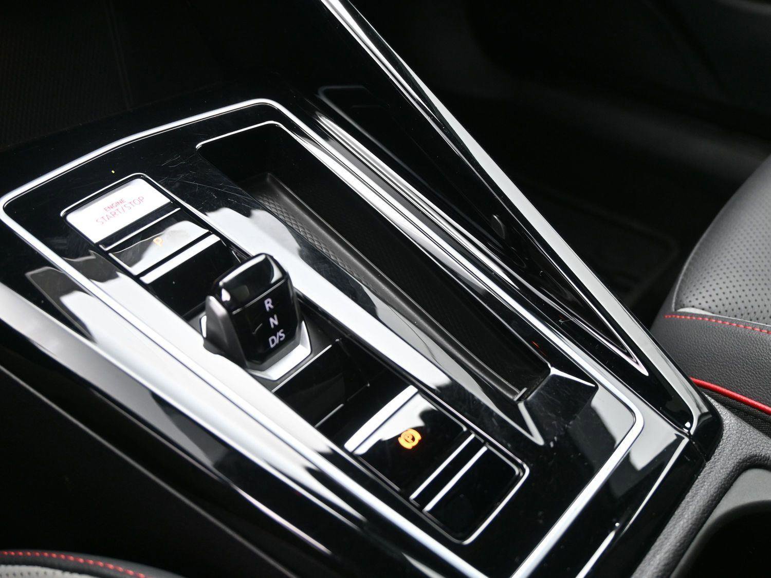 Used 2023 Volkswagen GTI SE image 5