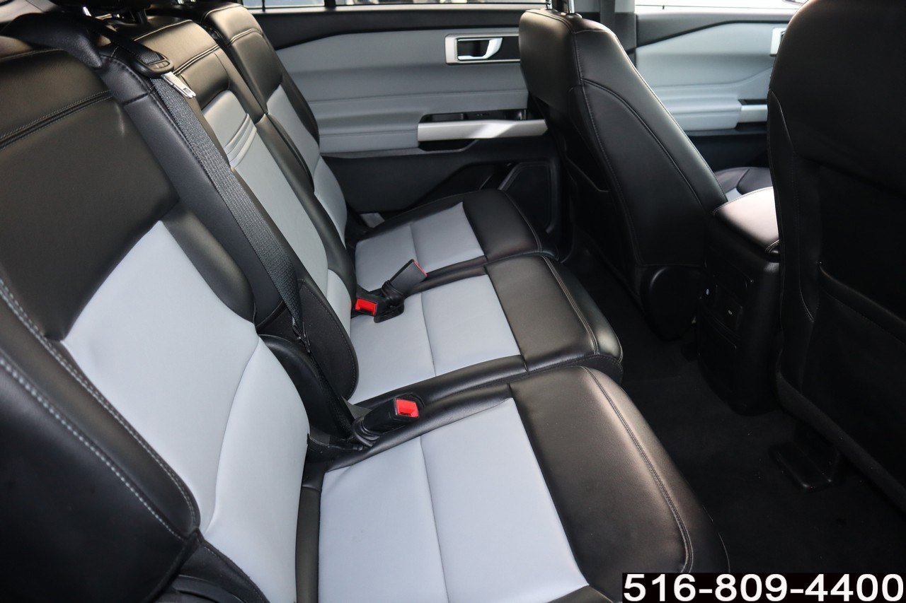 Used 2022 Ford Explorer XLT w/ Equipment Group 202A image 14