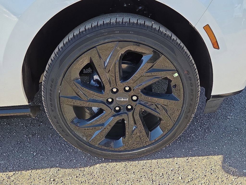 New 2026 Lincoln Navigator Black Label image 7