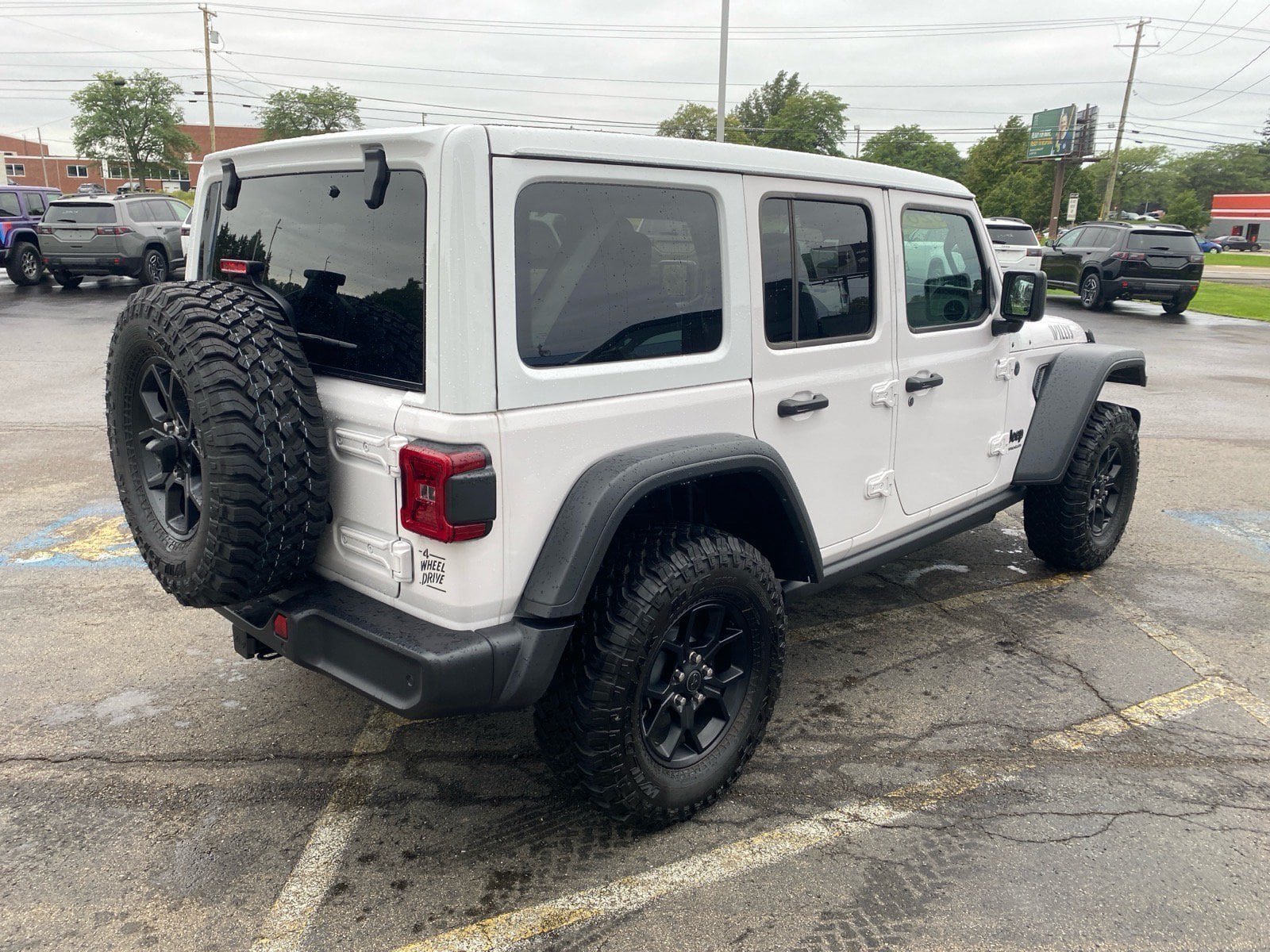Used 2026 Jeep Wrangler Unlimited Sport AWD/4WD image 5