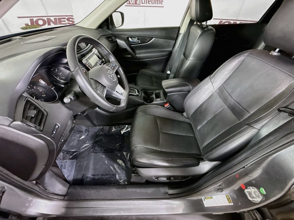 Used 2018 Nissan Rogue SL w/ Premium Package AWD/4WD image 25