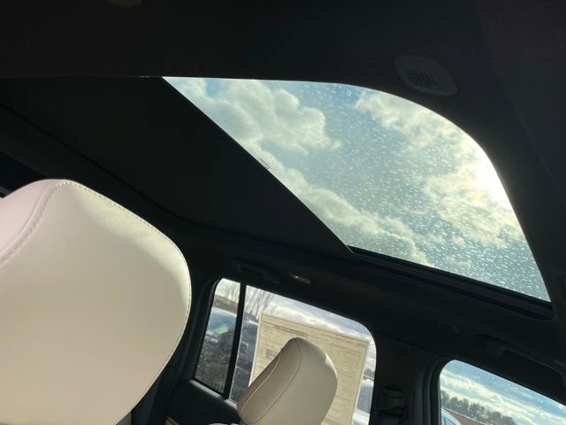 New 2025 Jeep Grand Cherokee Limited image 33