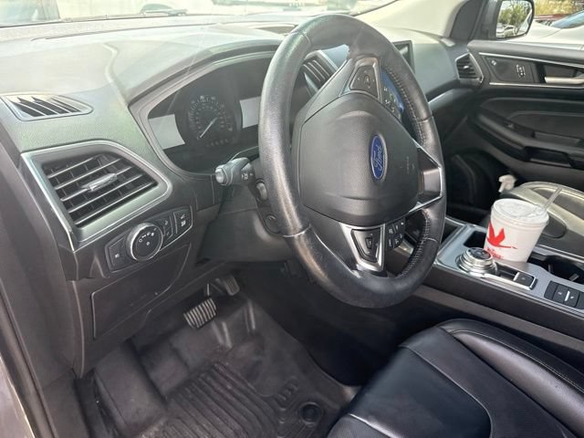 Used 2022 Ford Edge Titanium w/ Equipment Group 301A AWD/4WD image 16
