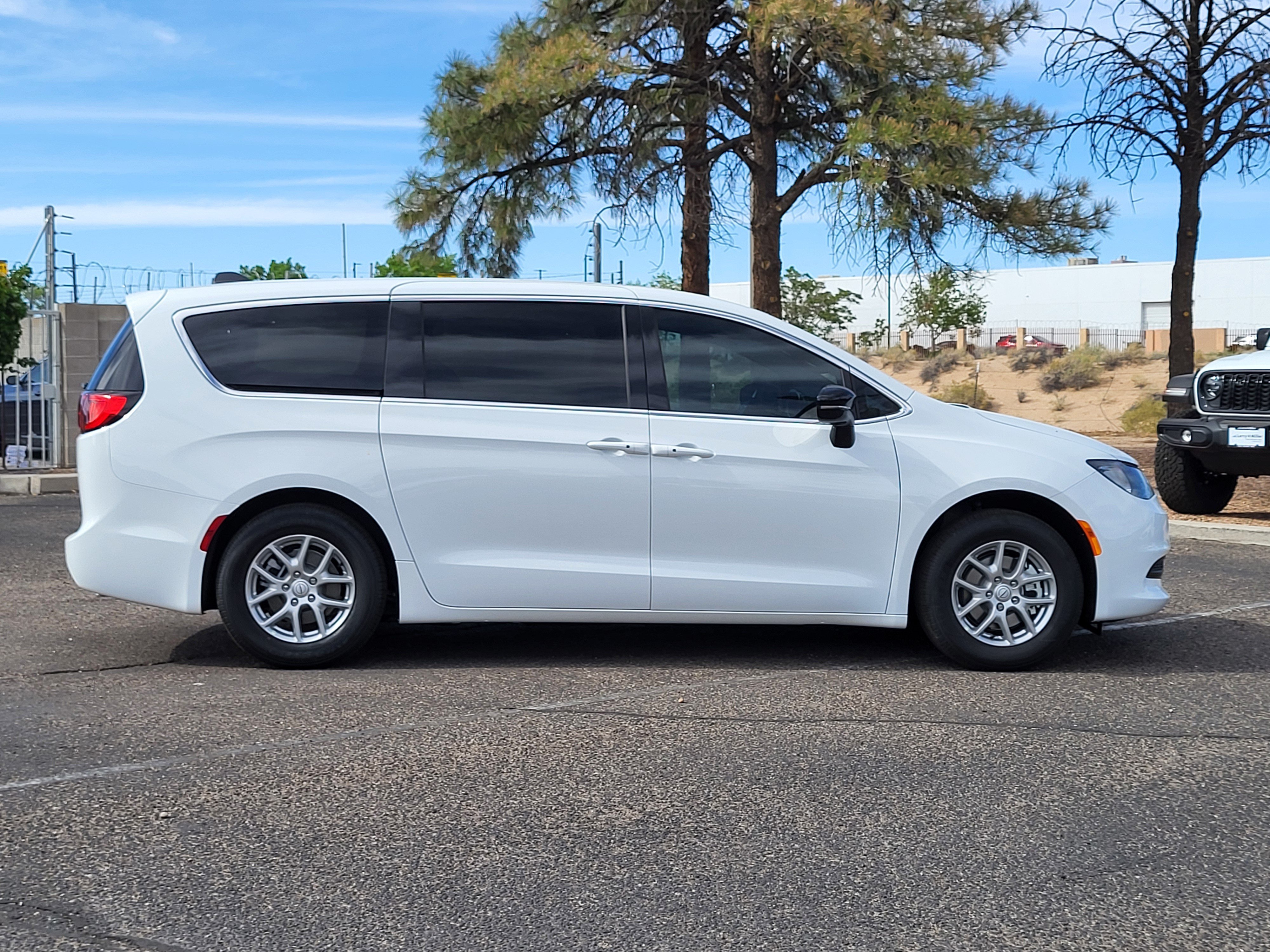New 2026 Chrysler Voyager LX FWD image 8