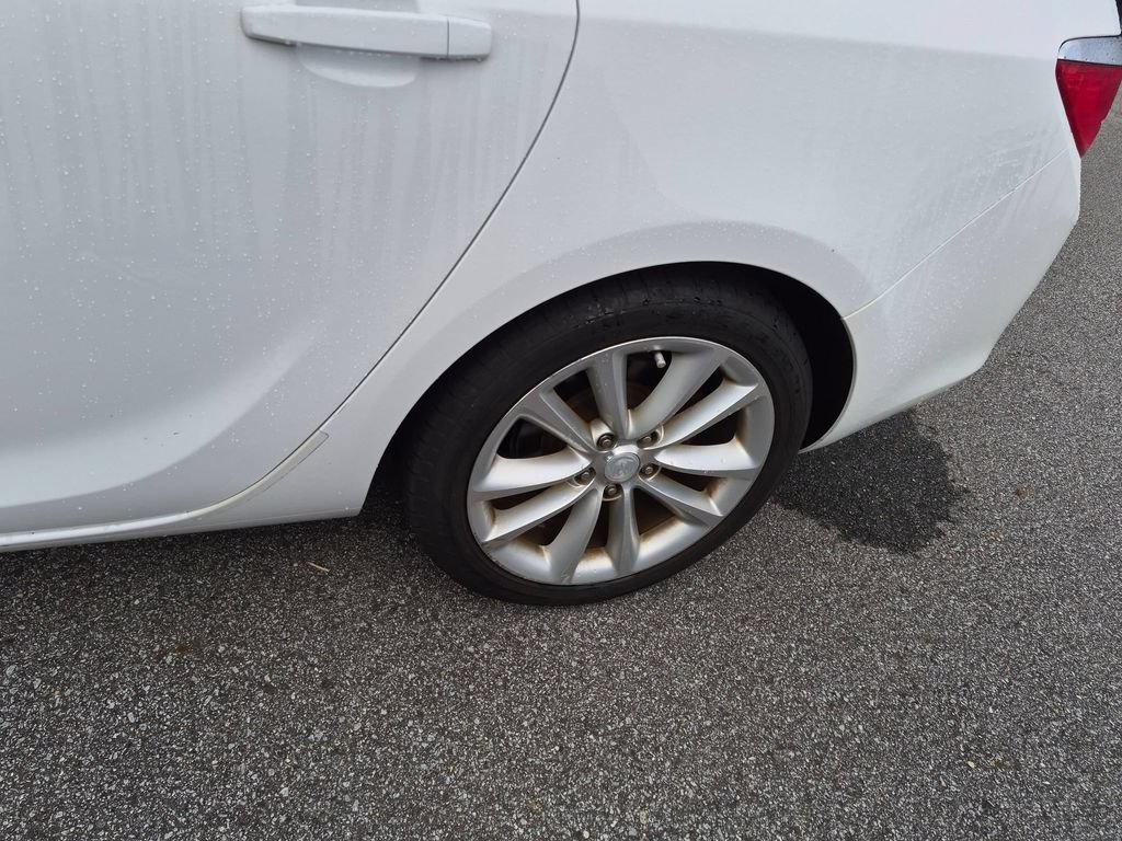 Used 2015 Buick Verano Convenience FWD image 5