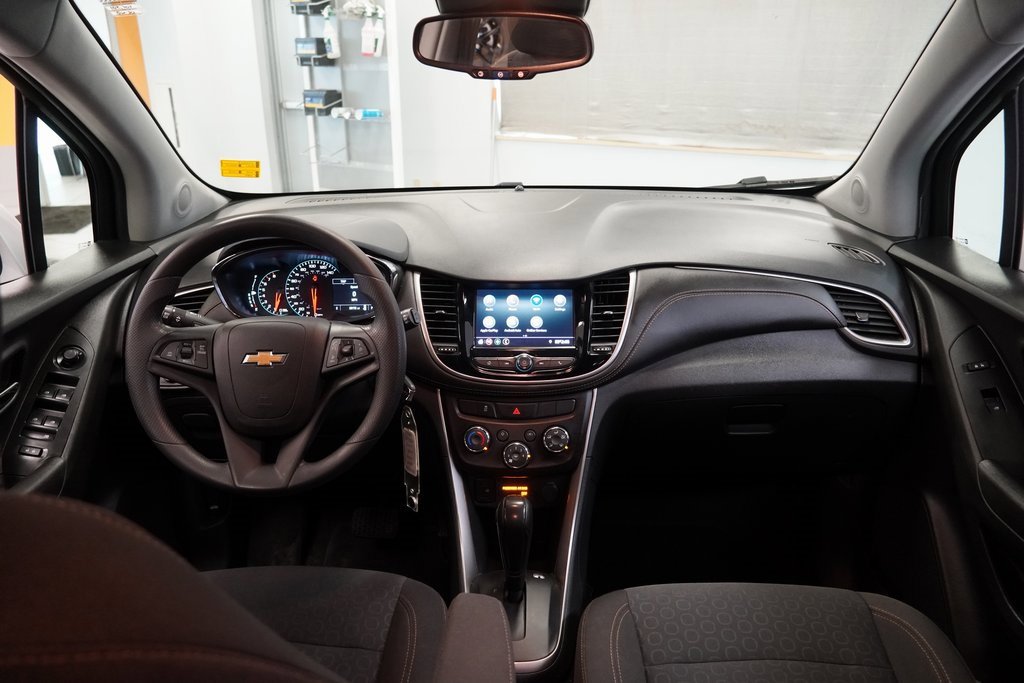Used 2021 Chevrolet Trax LS w/ Tint and Cruise Package image 19