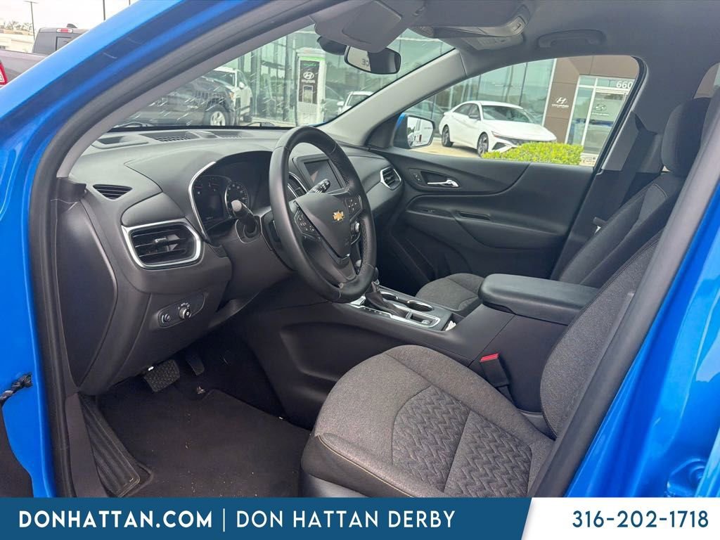 Used 2024 Chevrolet Equinox LT AWD/4WD image 12