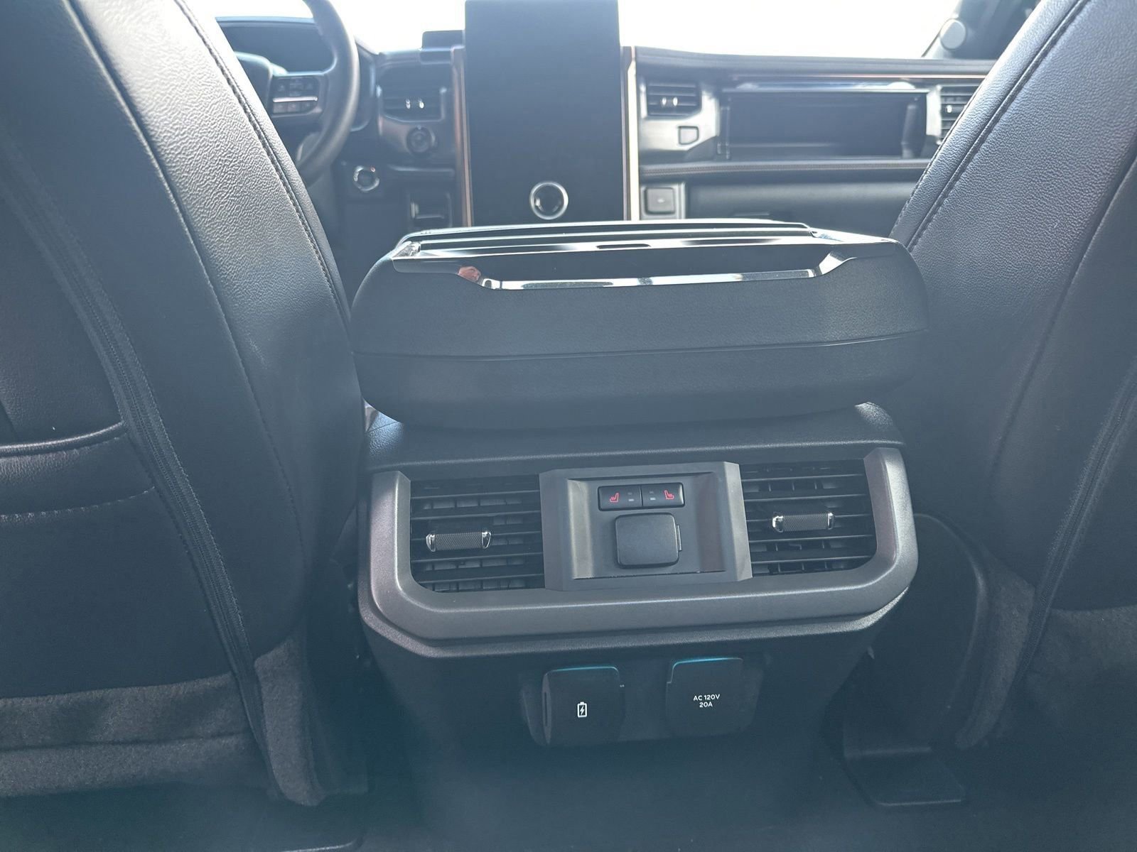 Certified 2025 Ford F150 Lightning Lariat AWD/4WD image 17