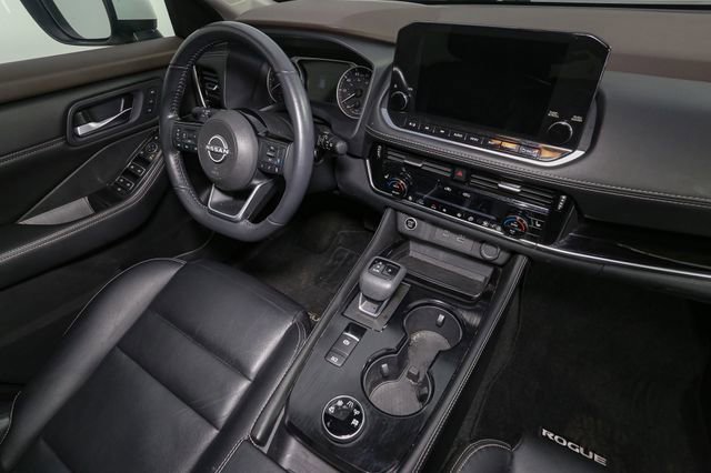 Used 2023 Nissan Rogue SL w/ SL Premium Package AWD/4WD image 18