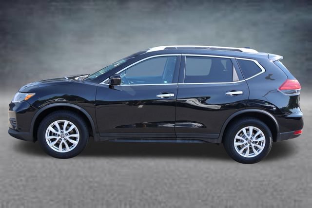 Used 2017 Nissan Rogue SV AWD/4WD image 4