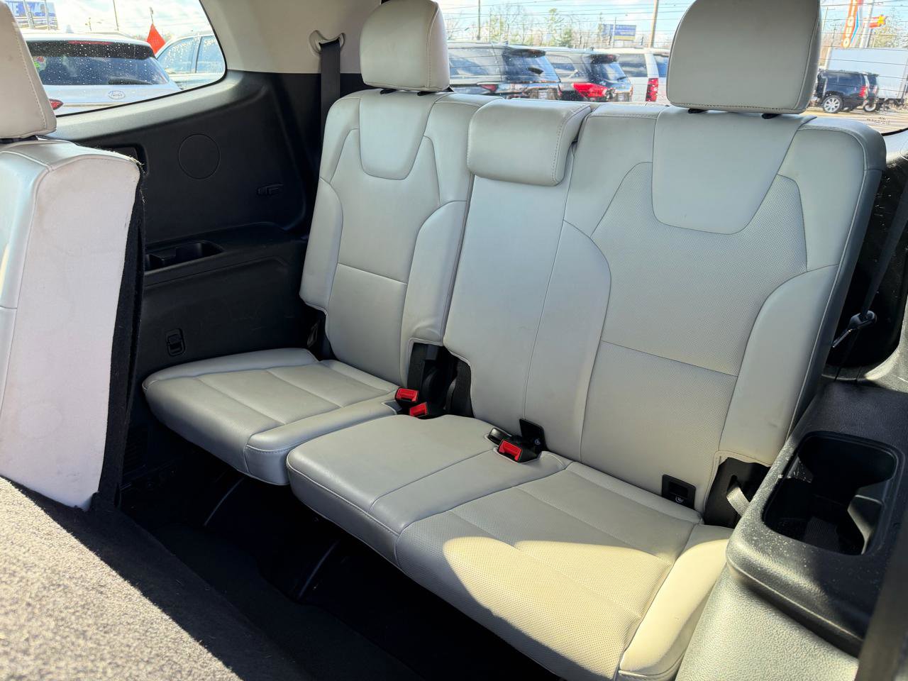 Used 2020 Kia Telluride S w/ S 8 Passenger Seating Package image 14
