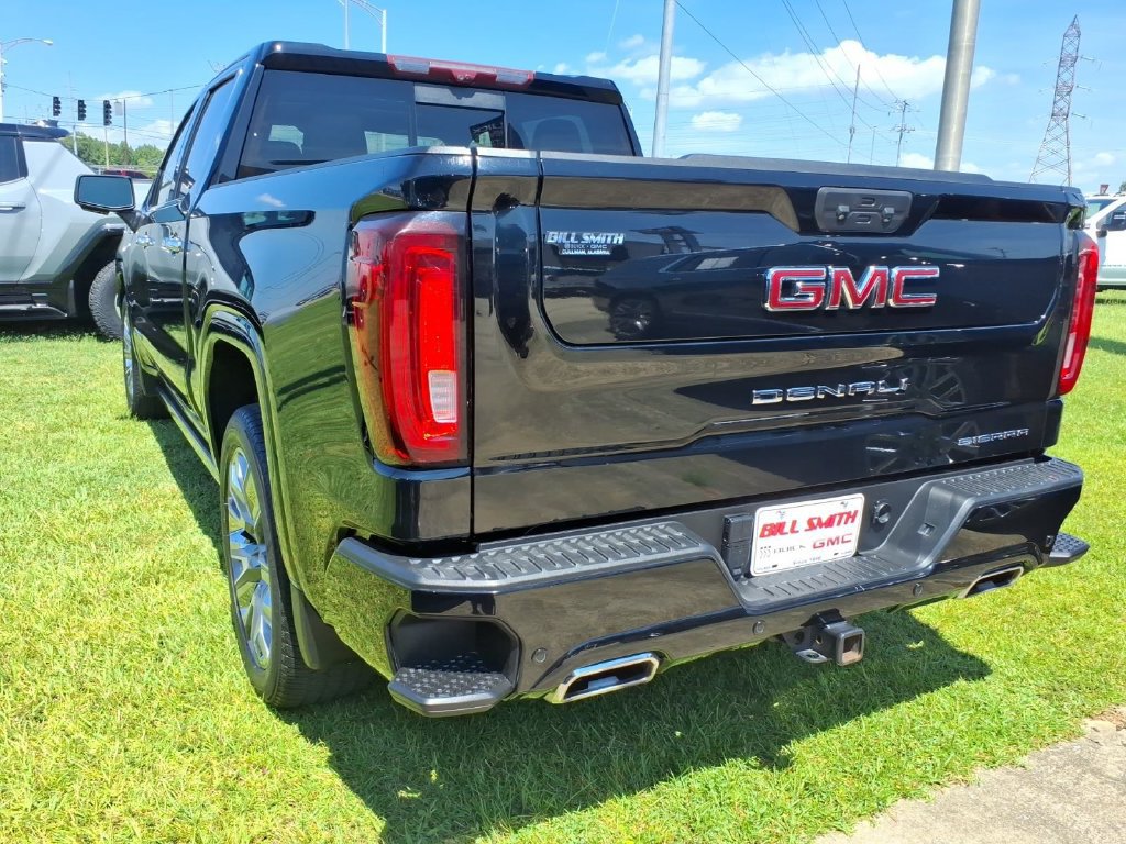 Used 2024 GMC Sierra 1500 Denali AWD/4WD image 5