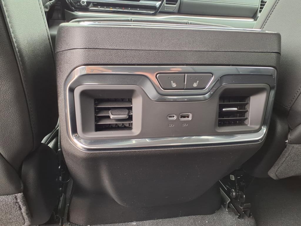 New 2025 GMC Sierra 2500 SLT w/ SLT Premium Package image 8